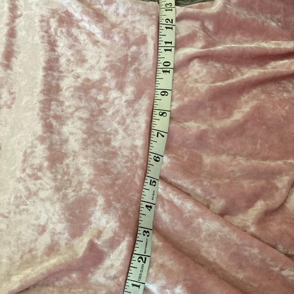 Girls pink velvet skater dress! Size 14 - Picture 6 of 7